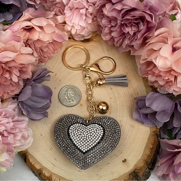 Gray Rhinestone Heart Pendant & Tassel Keychain - Picture 9 of 9